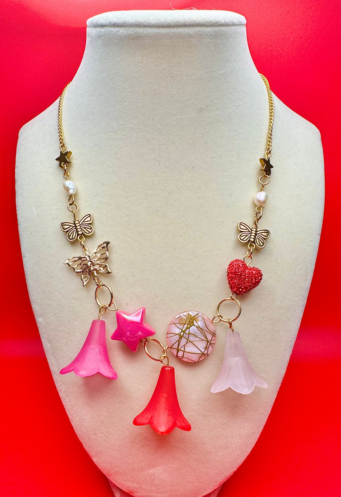 Shades of Red Tulip Necklace