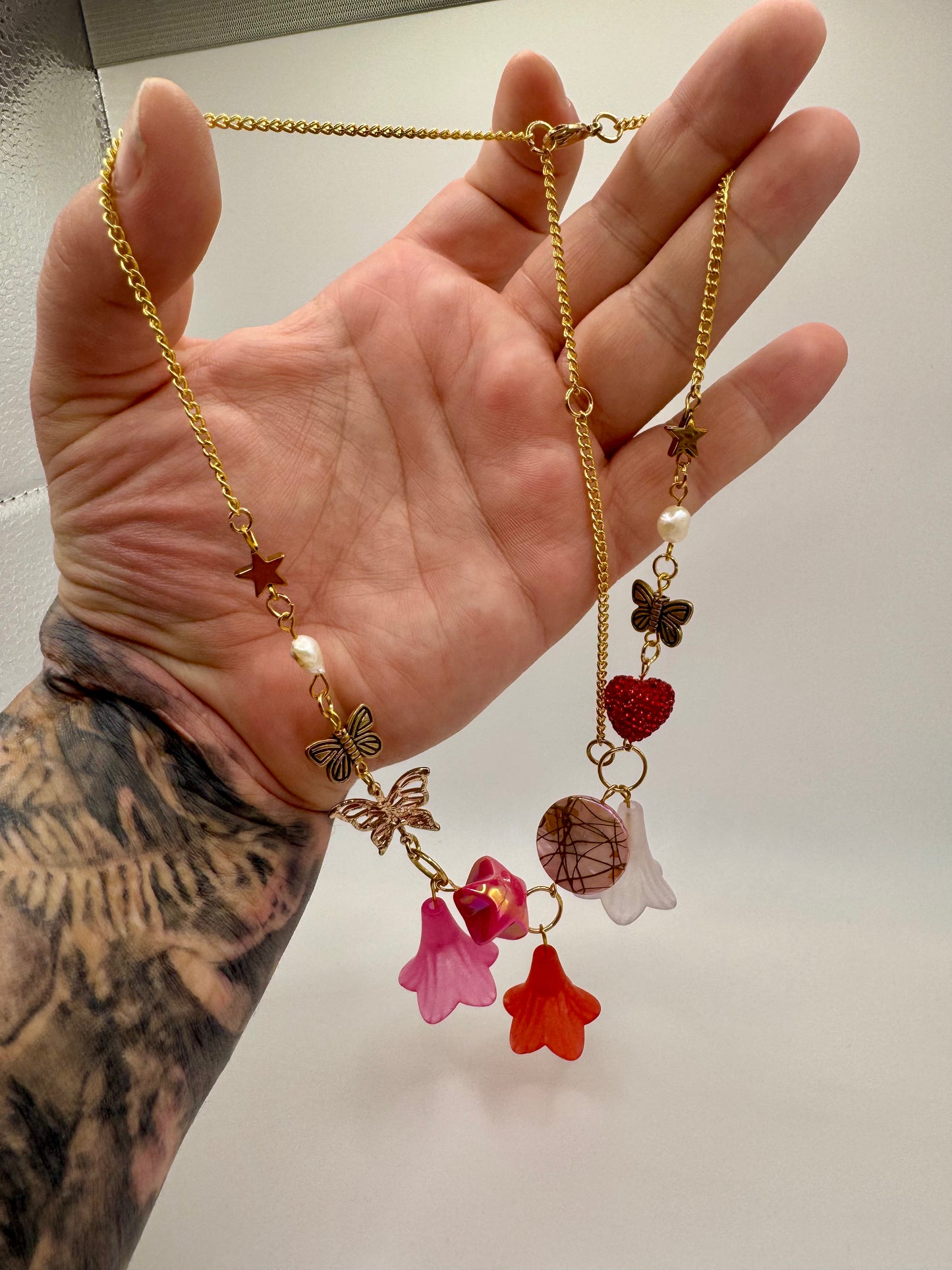 Shades of Red Tulip Necklace